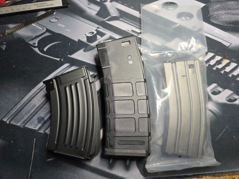 Imagen 1 de magazijnen ak en m4 midcaps