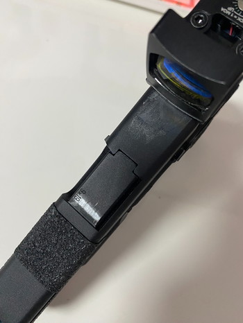 Image 7 for VFC Glock 19 - Gen. 3 F-Mark (G19) - Glock 17 / 45 Magazines + RMR + Accessories