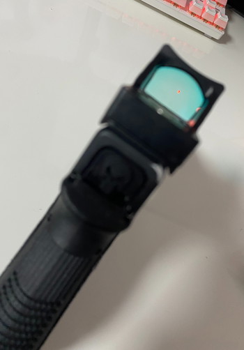 Afbeelding 8 van VFC Glock 19 - Gen. 3 F-Mark (G19) - Glock 17 / 45 Magazines + RMR + Accessories