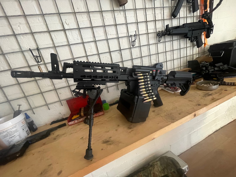 Image 1 pour GE full metal LMG +harris bipod