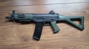 Bild 2 für ICS Sig 552 commando aeg + 3 mags