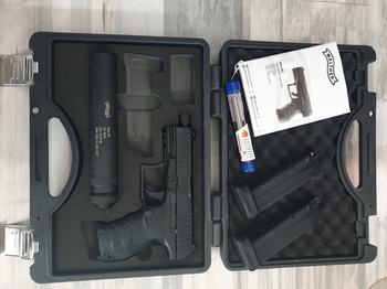 Afbeelding 2 van Umarex PPQ M2 Navy Duty + case + silencer