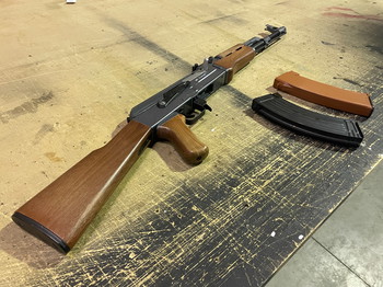 Bild 2 für Ak-47 ASG // 2 hi capa mags