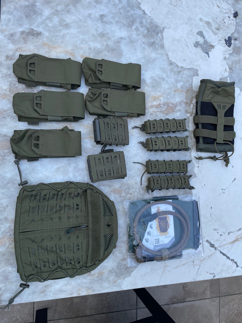 Image 1 for Novritsch Green Pouches