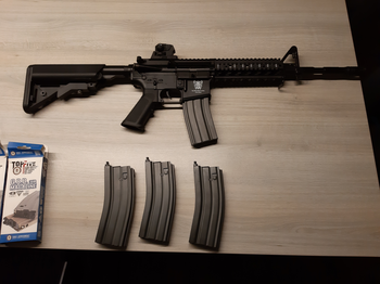 Afbeelding 2 van G&G CM16 Raider L Black GBB met 4 GBR magazijnen