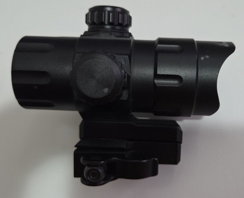 Image 2 pour UTG Leapers red dot