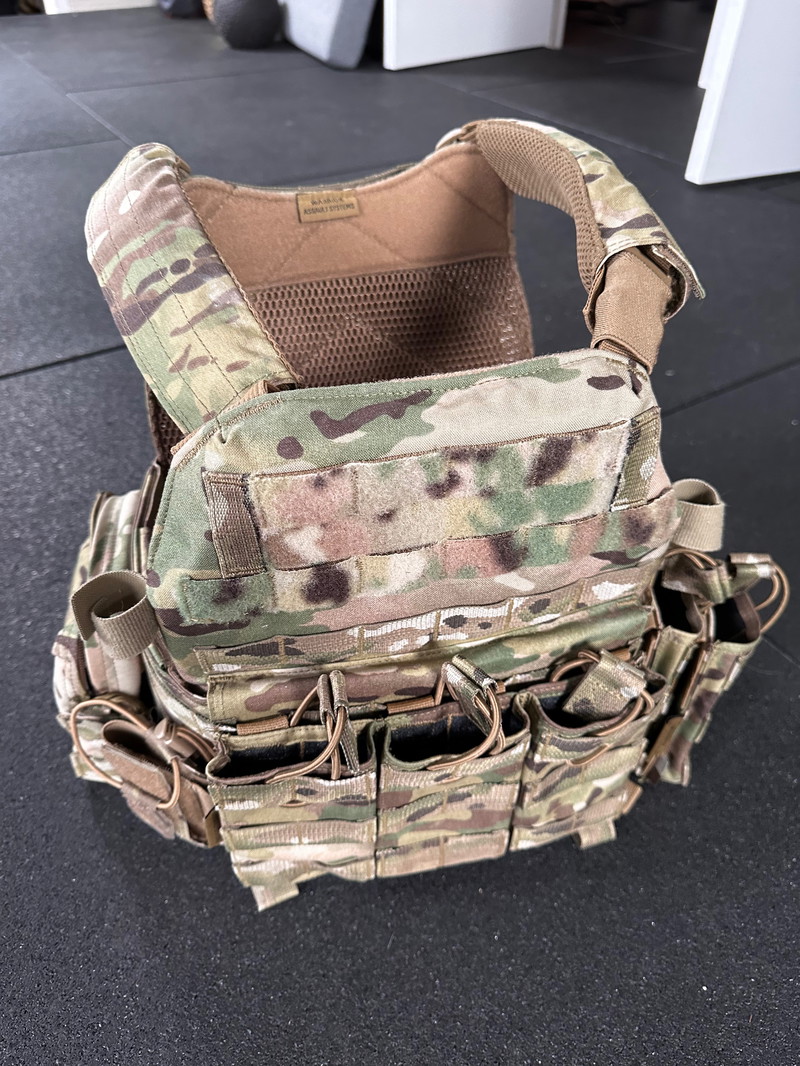 Bild 1 für WARRIOR ASSAULT SYSTEMS DCS DA 5.56MM - MULTICAM + Tasmanian tiger HPA rugzak