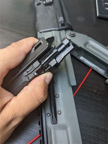 Image 7 for GHK SG 533 (GBB) + 4 magazines