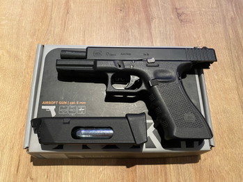 Image 2 for Glock 17 GEN4 | CO2 | Umarex