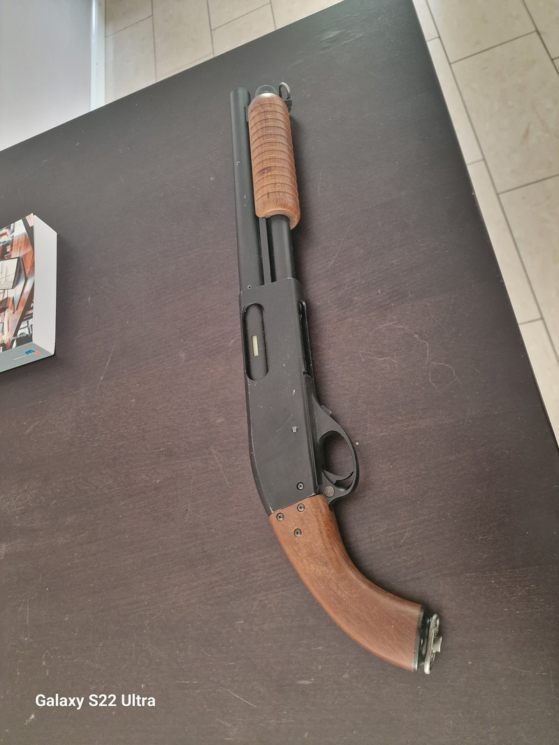 Image 1 for A&K Spring M870 Sawn-Off Shotgun Lees beschrijving