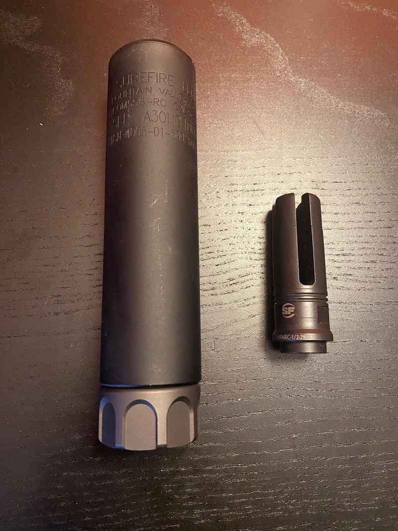 Image 1 pour Angry Gun Socom 556 dummy suppressor