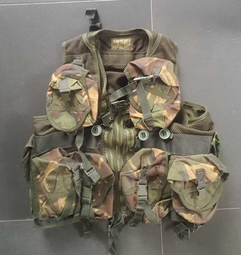 Image 1 for Arktis 1604 assault vest