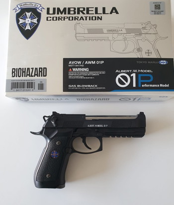 Afbeelding 6 van TOKYO MARUI Biohazard Albert W Model 01P limited edition met 1 extra new mag