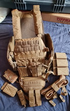 Image for Warrior assault Dcs Special Forces size L (coyote) met pouches.