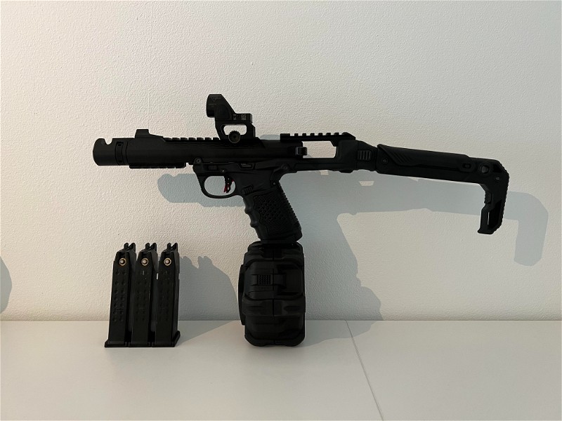 Image 1 pour Action Army AAP01 Black Mamba + folding stock