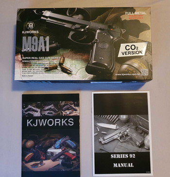 Bild 4 für KJ Works M9 A1 full metal 6mm BB Co2 met extra GBB magazijn, ammo, etc.