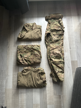 Imagen para Novoritsch Multicam gear nieuw, combat shirt M & L, broek en jas