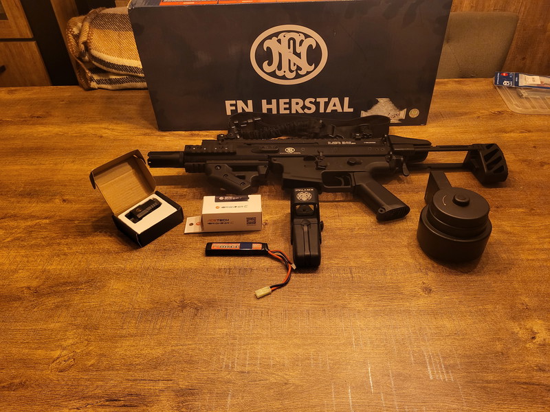 Bild 1 für Scar met scope. light drum mag enz