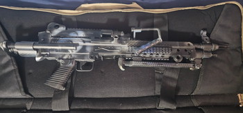 Afbeelding 2 van M249, AUG A3, CM.355