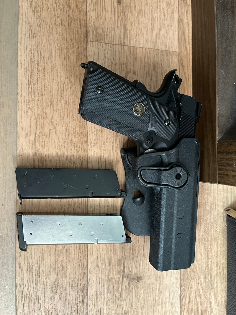 Bild 1 für WE 1911 + Holster + 2 mags