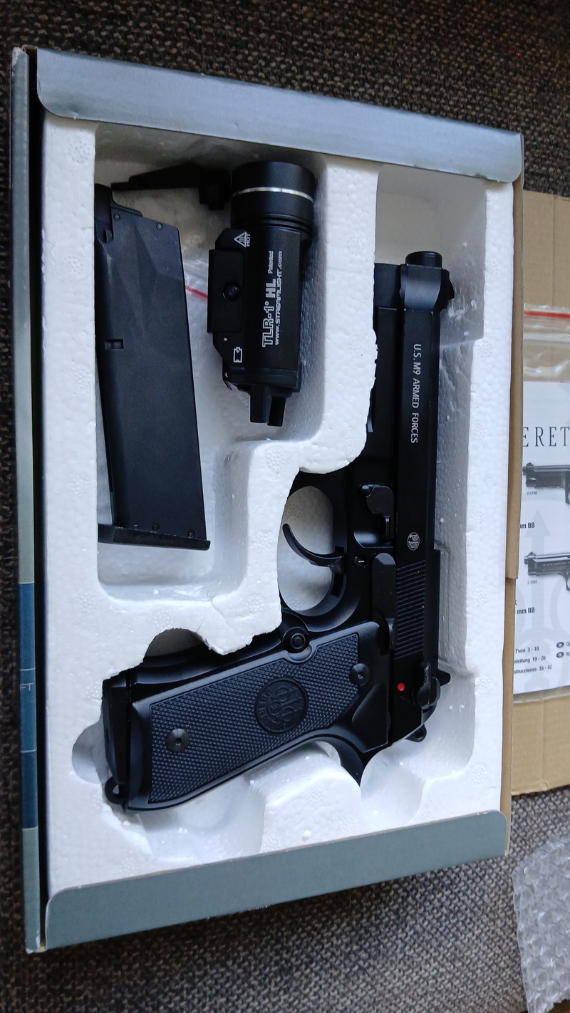 Afbeelding 1 van Umarex M9 pistool