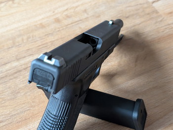 Image 4 pour GHK Glock 17 Gen. 3 Steel with Samoon Upgrades