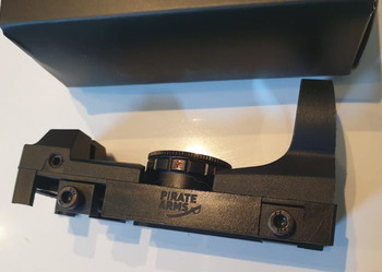 Bild 2 für Pirate Arms reflex sight(  nieuw in doos )