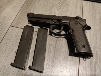 Imagen 2 de STTI M9 - green gas non blowback