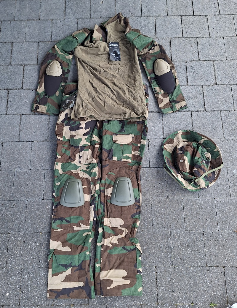 Image 1 for Specna Arms woodland uniform