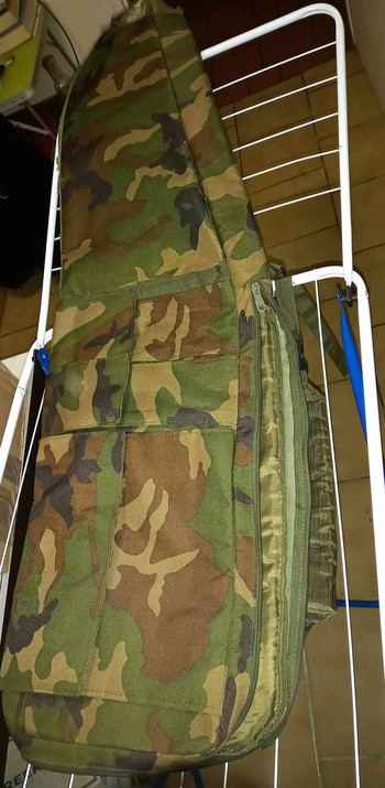 Image 3 pour Ghillie sniper, Casque, Housse, Veste.. Lot