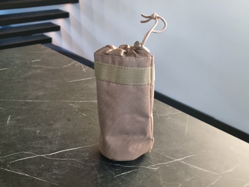 Bild 2 für Een airsoft pouch in de kleur coyote/tan