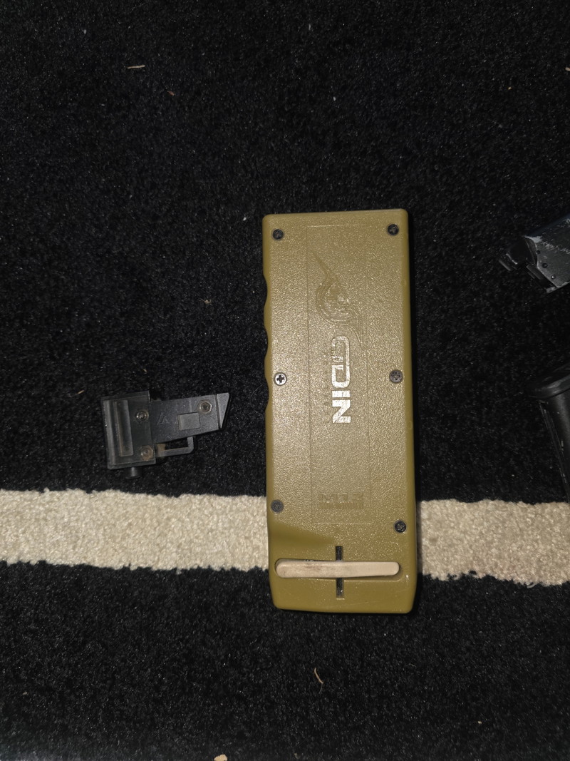 Image 1 for Odin M12 speedloader + universal adapter