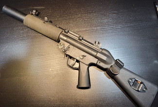 Image for Oude mp5 te koop (Cyma body + ICS Internals) met reserveonderdelen en mags