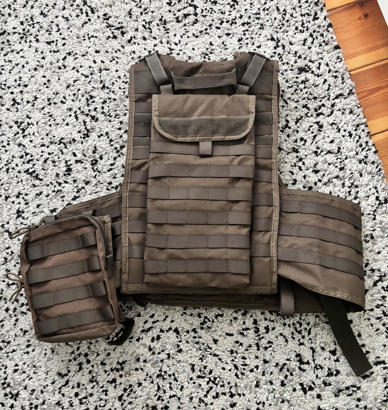 Image 1 pour Invader gear carrier