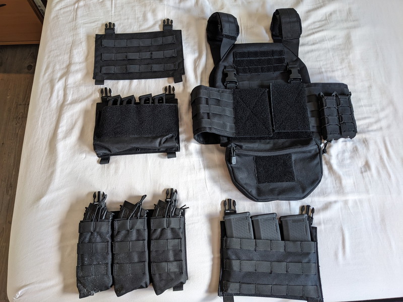 Image 1 for 8Fields plate carrier met verschillende pouches