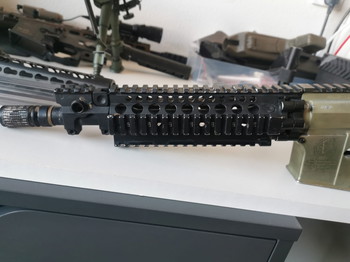 Bild 4 für G&P Vltor MUR-1 Type Metal Body met AR15 Lite Rail 7.0