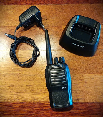 Image 2 for Midland G11V