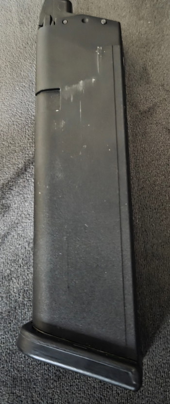Afbeelding 2 van Vfc Glock 17 gas blowback magazine