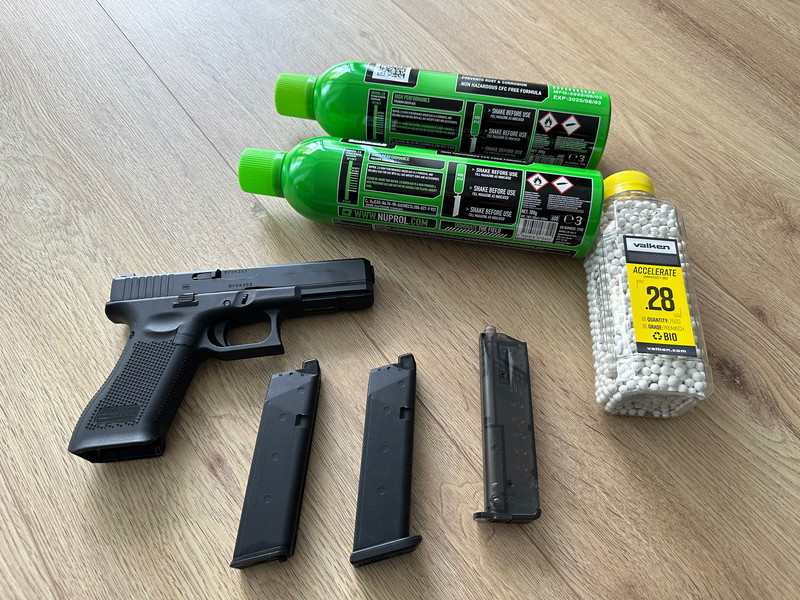 Afbeelding 1 van Umarex Glock 17 Gen 5 GBB