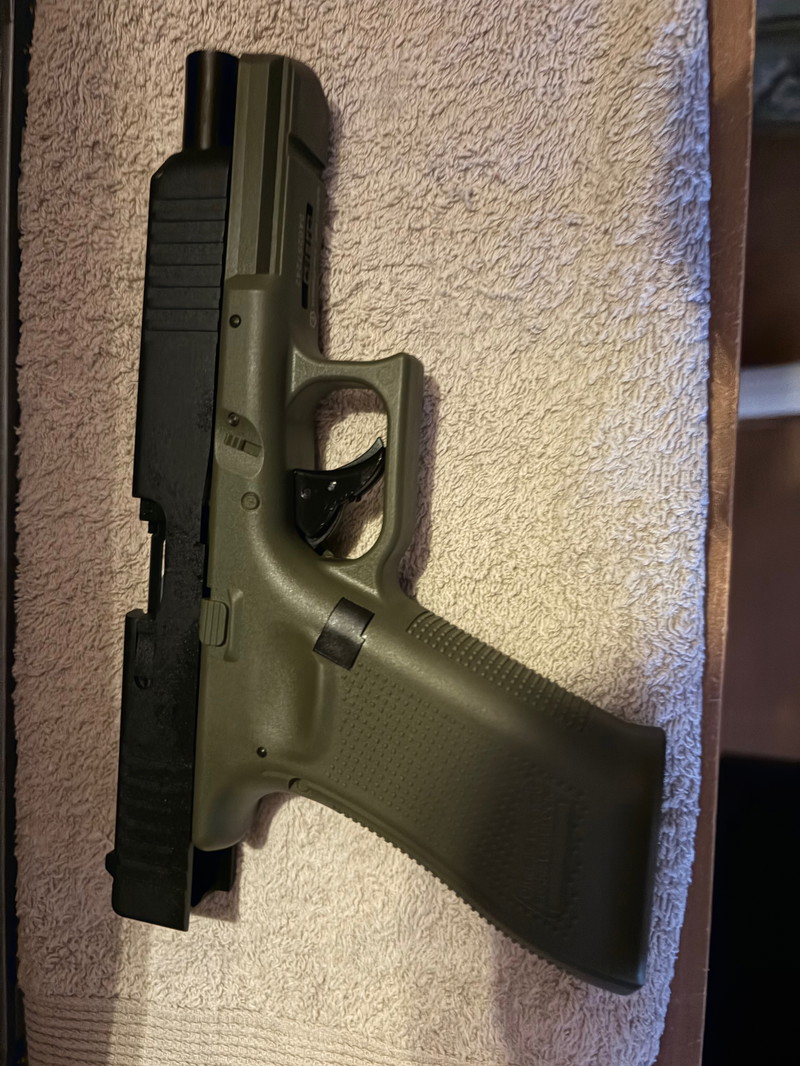 Image 1 pour Umarex Glock 17 gen5