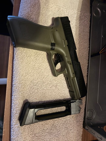 Image 2 pour Umarex Glock 17 gen5