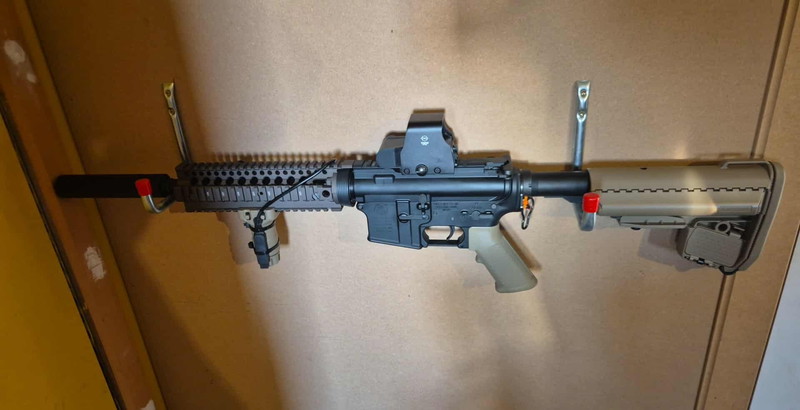 Image 1 pour TM M4 CQB-R met Daniel defence rail