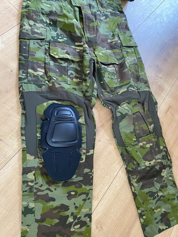 Image 4 for Combat kleding set MTP camouflage, met knie en elleboog bescherming, maat L