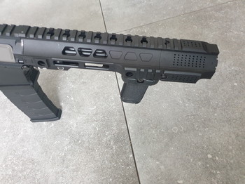 Afbeelding 3 van ARP 556 met G&P CQB SAI handguard.