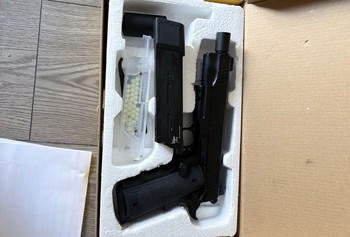 Bild 2 für Airsoft 1911 GBB + Tracer unit and more