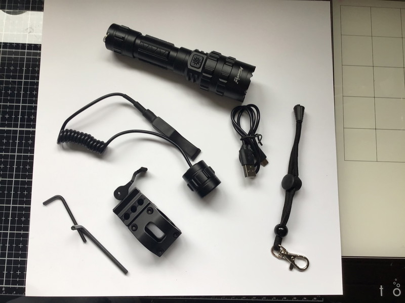 Imagen 1 de Flashlight met assecoires