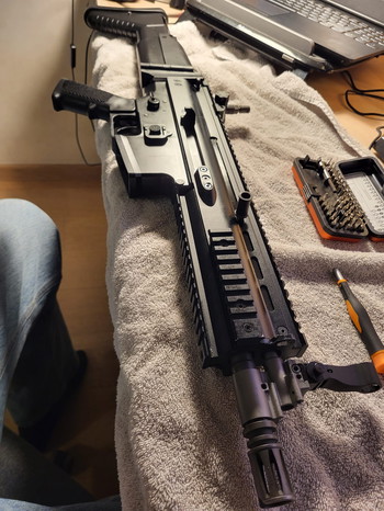 Afbeelding 2 van Scar-L + 3 GBBR mags