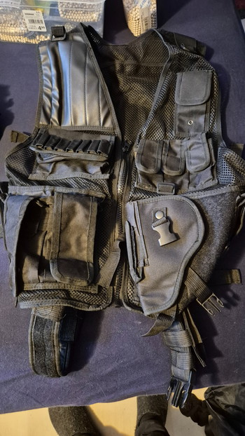 Afbeelding 3 van Airsoft revolvers rest van de items krijg je er gratis bij!!!