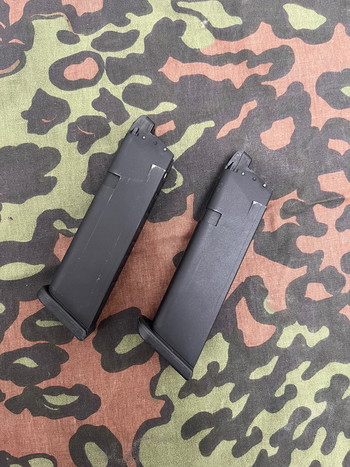 Afbeelding 3 van Glock17 met accessoires