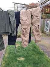 Afbeelding van Airsoft kleding. Invader Gear.